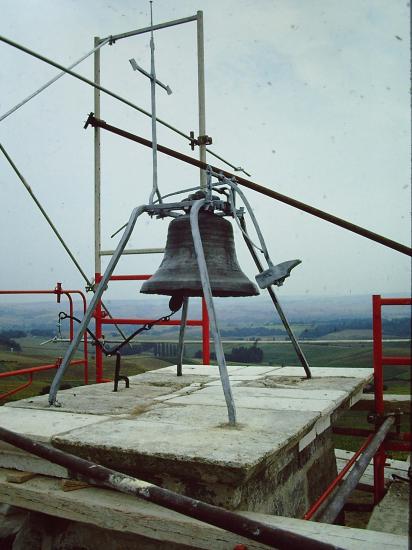 Remise en place et électrification de la cloche - 1998